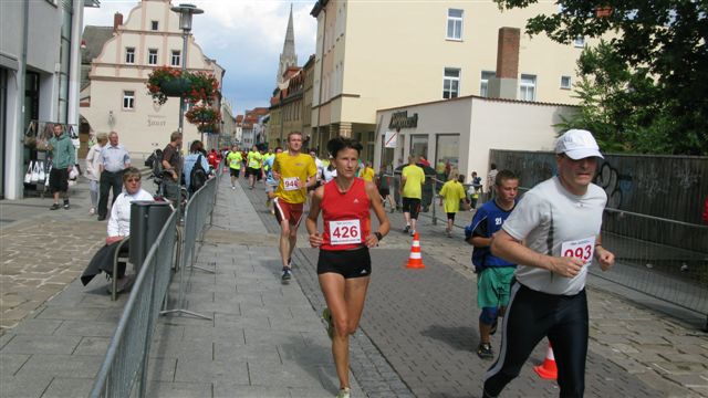 ../Images/BenefizlaufMerseburg2011 (46).jpg